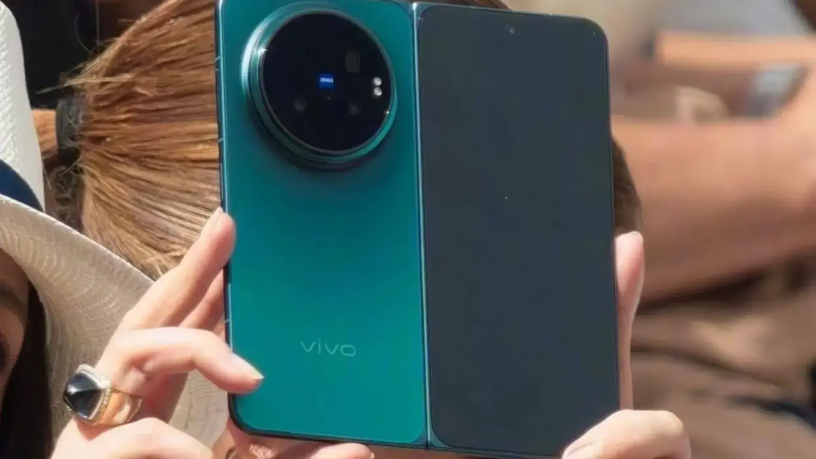 Vivo X Fold 6: vikbar telefon med 200 MP och 6 900 mAh