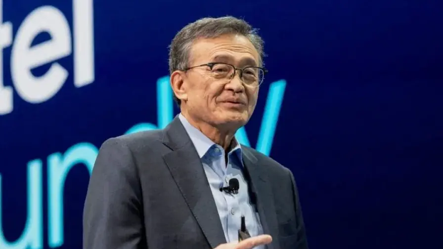 Intel-vd hyllar fotonisk kvantdator och AI-agenter i intervju Intel-vd hyllar fotonisk kvantdator och AI-agenter i intervju