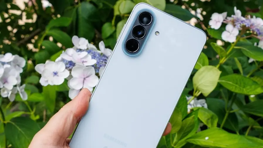 Samsung Galaxy A58 förväntas: kameror, lansering och OS