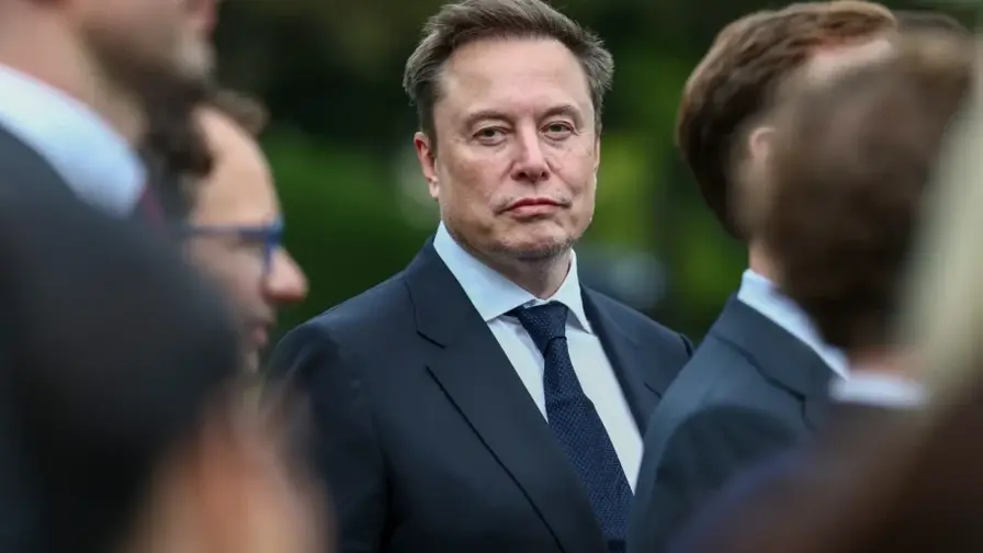 Elon Musk åter som biljonär efter SpaceX-aktiers uppgång Elon Musk åter som biljonär efter SpaceX-aktiers uppgång
