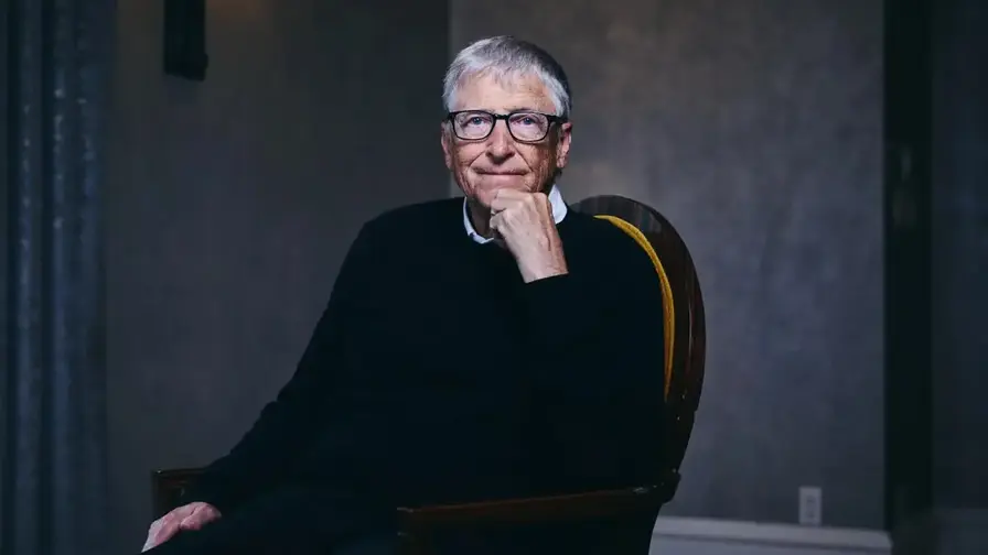 Bill Gates varnar: AI kräver strikt offentlig reglering Bill Gates varnar: AI kräver strikt offentlig reglering