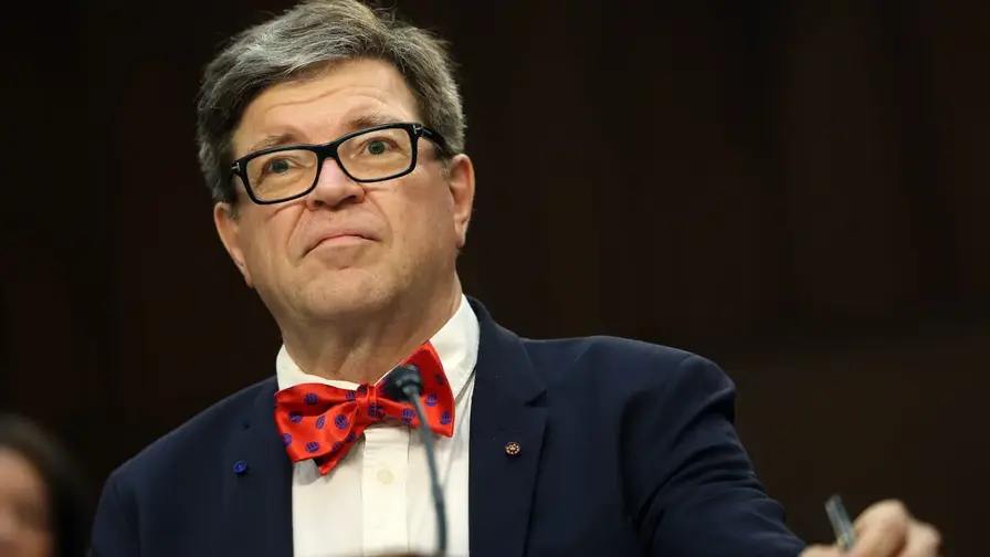 LeCun: Inte orolig för AI-utrotning och kritik mot Anthropic LeCun: Inte orolig för AI-utrotning och kritik mot Anthropic