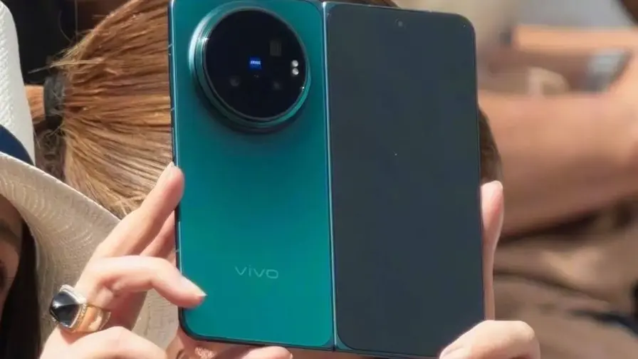 Vivo X Fold 6: vikbar telefon med 200 MP och 6 900 mAh